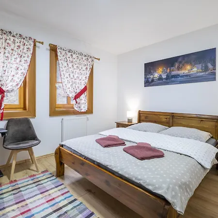 ゲストハウス Koliba Hubertka オラヴィツェ